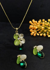 Adorniv Emerald Grace Jewelry Set