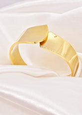 Grandeur Bold Gold Cuff Bracelet