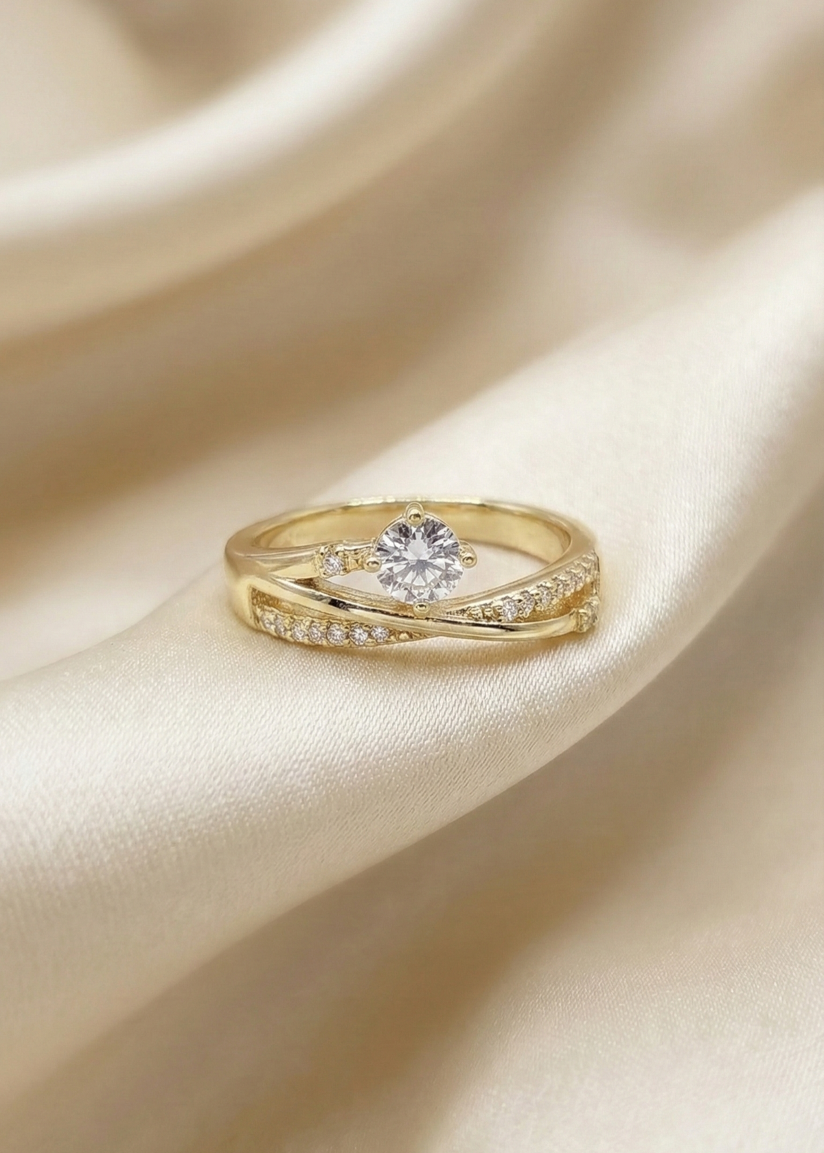 Twisted Solitaire Ring