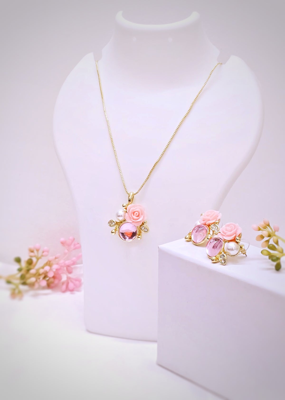 Adorniv Rosé Elegance Premium Necklace & Earrings Set