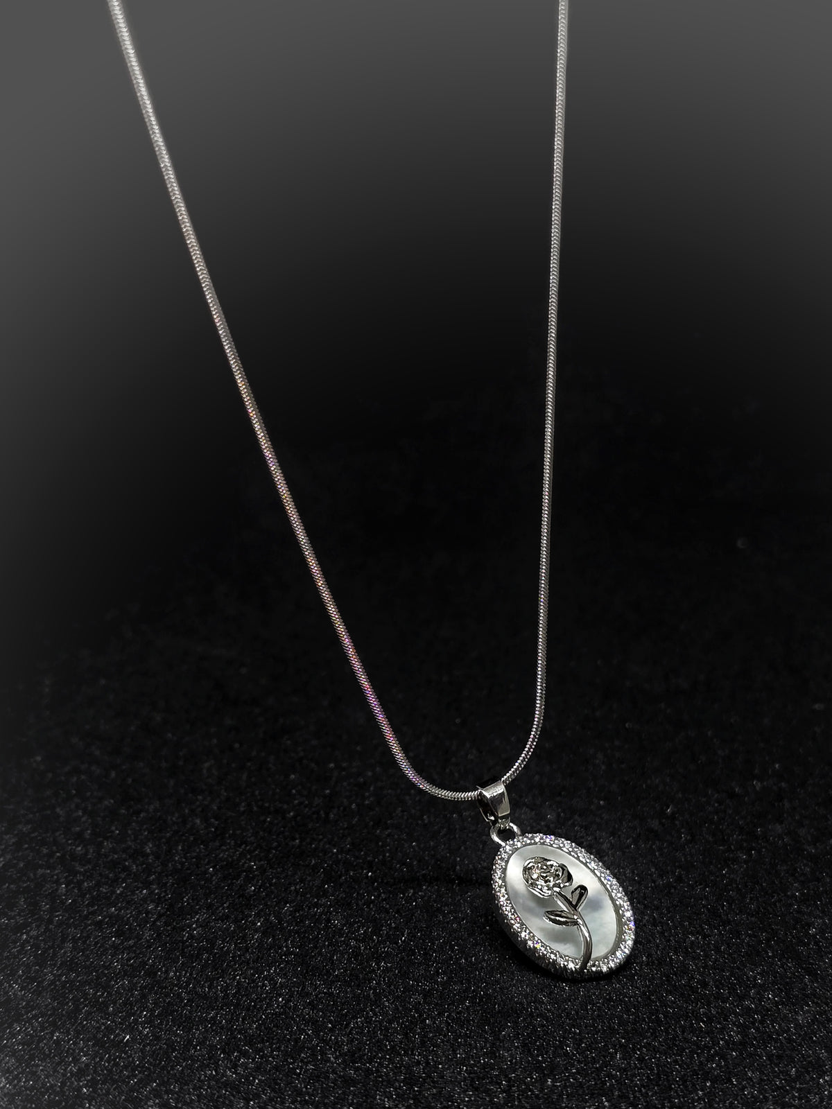 Adorniv Radiant Rose & Crystal Frame Necklace