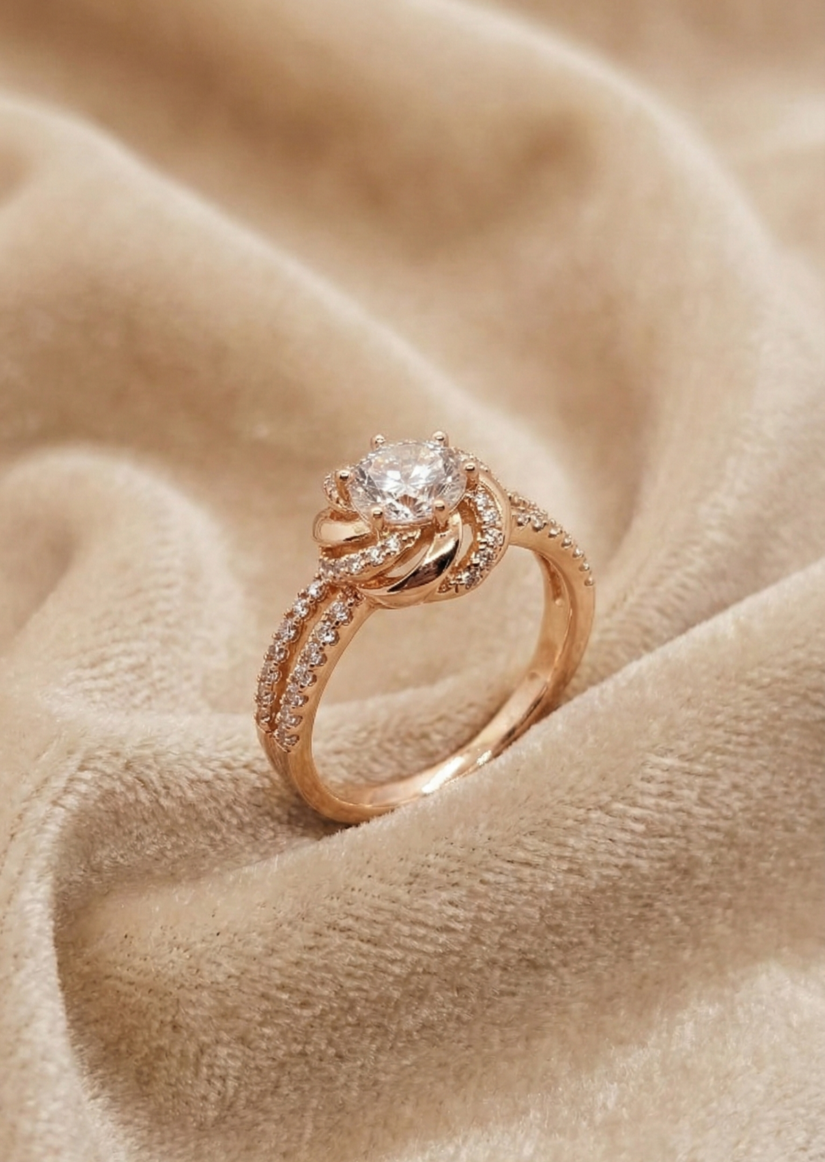 Rose Gold Floral Solitaire Ring