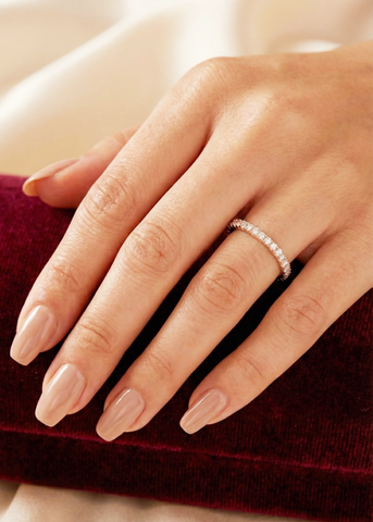 Chic Sparkle Ring – Elegant Crystal Finish