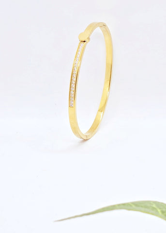 Adorniv Sleek Luxe Sparkle Bracelet