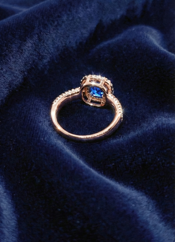 Royale Sapphire Premium Ring