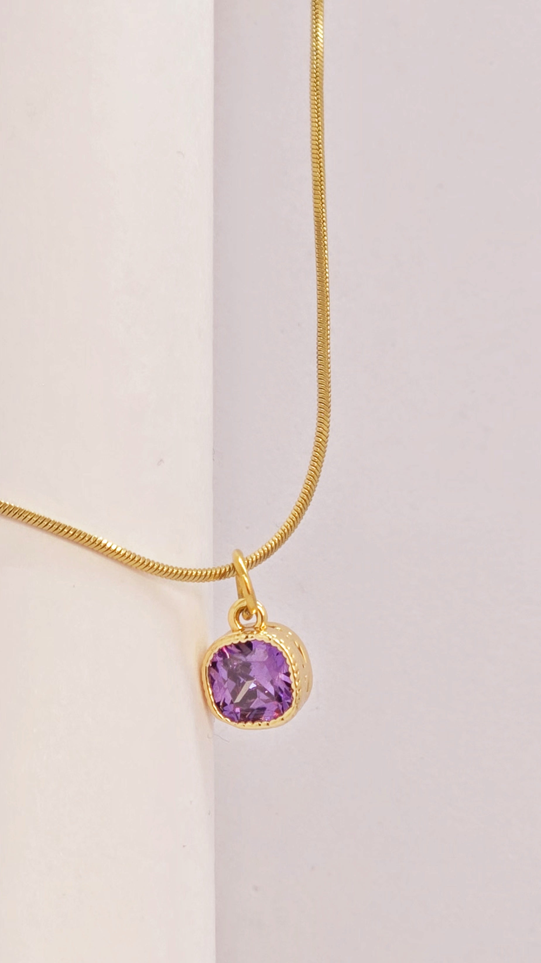 Adorniv Royal Gleam Necklace – Purple Stone Elegance