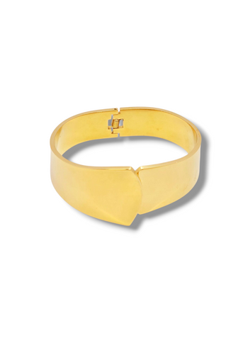 Grandeur Bold Gold Cuff Bracelet
