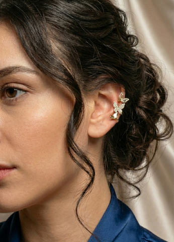 Butterfly Grace No-Piercing Earcuff