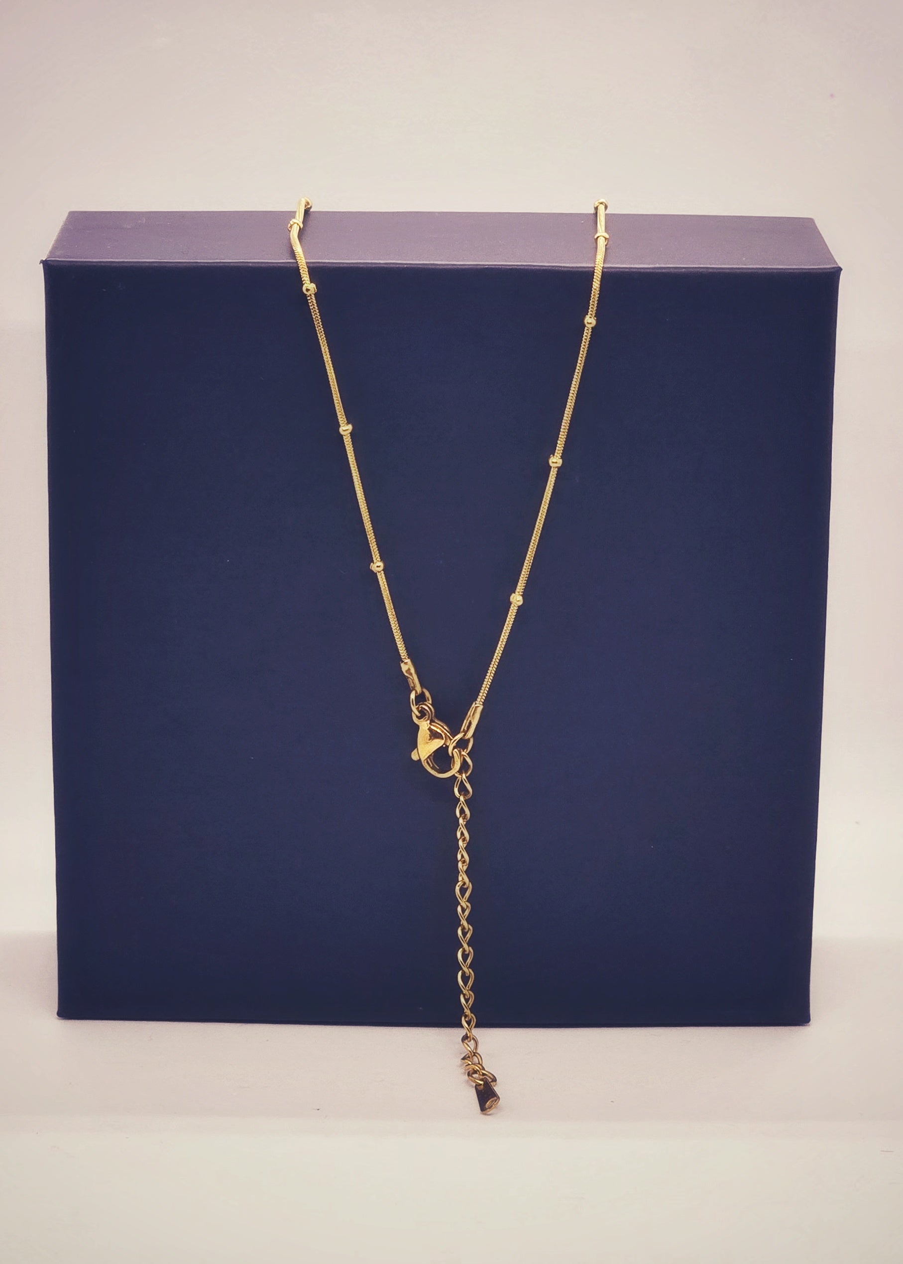 Adorniv Crystal Tulip Bloom Necklace