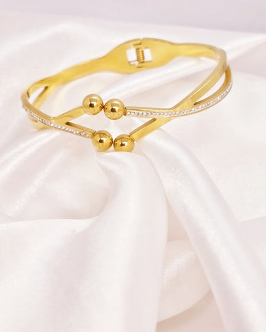 Lumen Ball Accent Bracelet