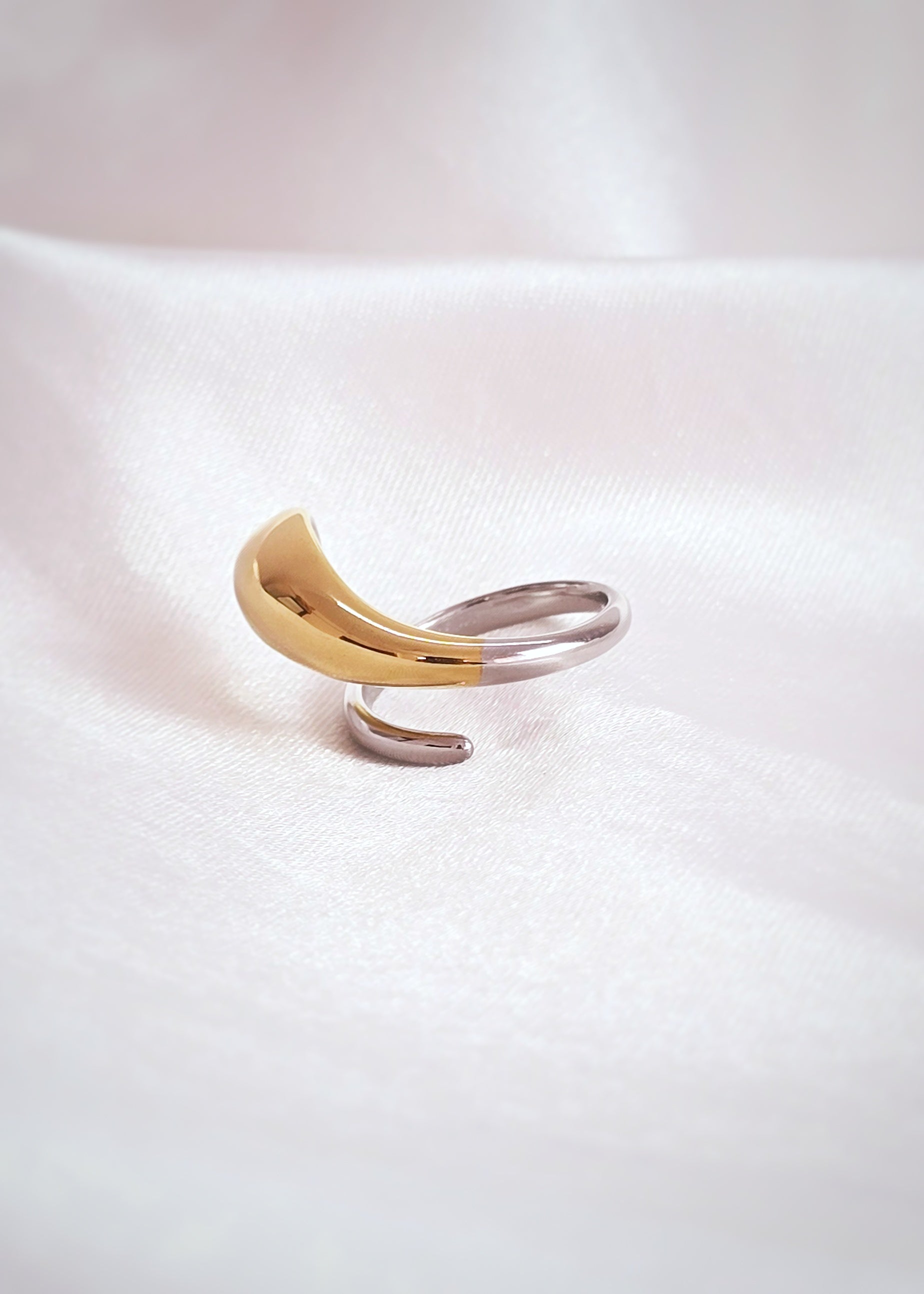 Adorniv Dual Harmony Luxury Adjustable Ring