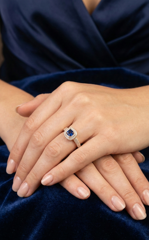 Royale Sapphire Premium Ring