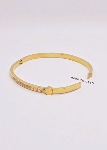 Adorniv Sleek Luxe Sparkle Bracelet