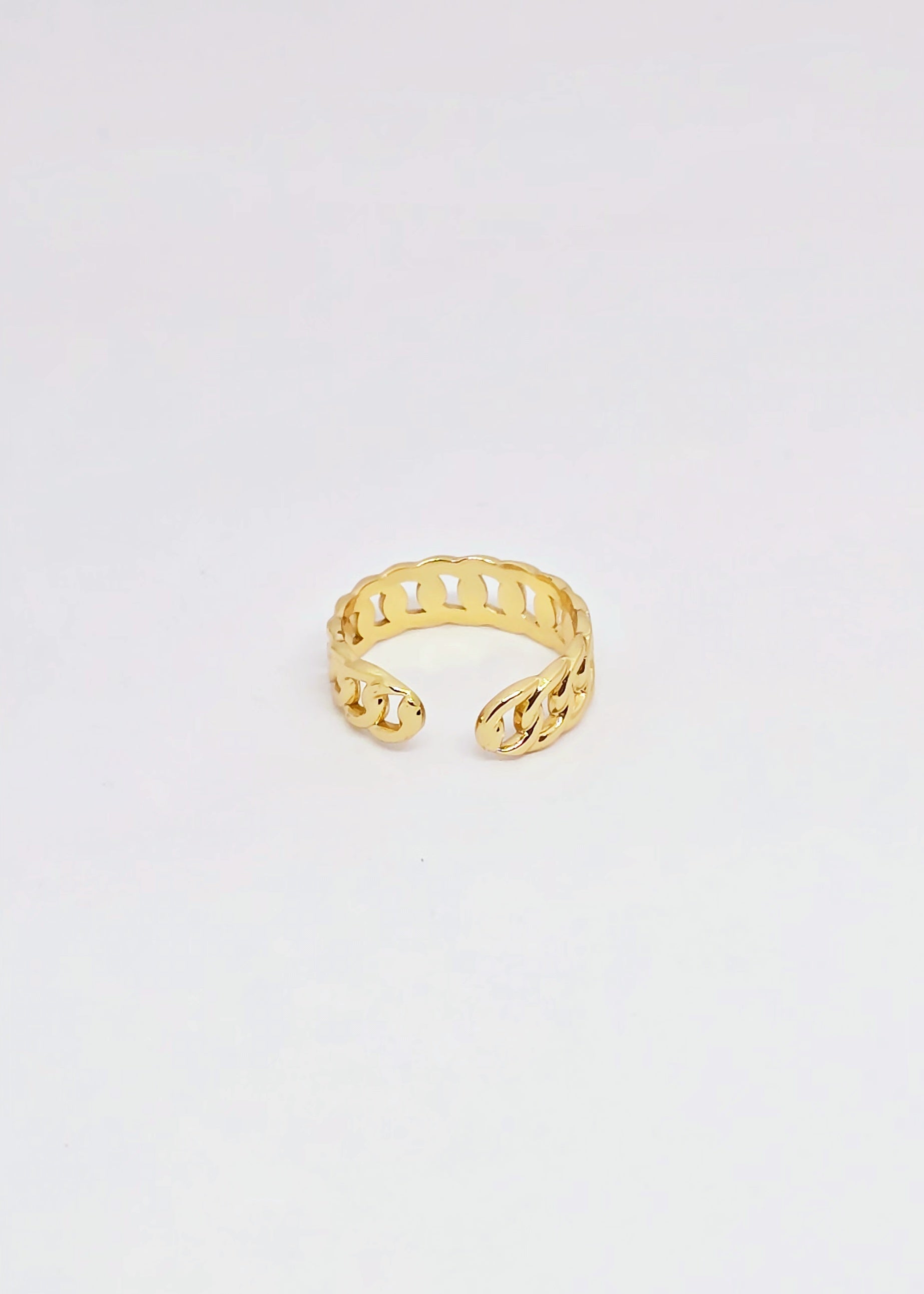 Adorniv Golden Chain Luxe Ring