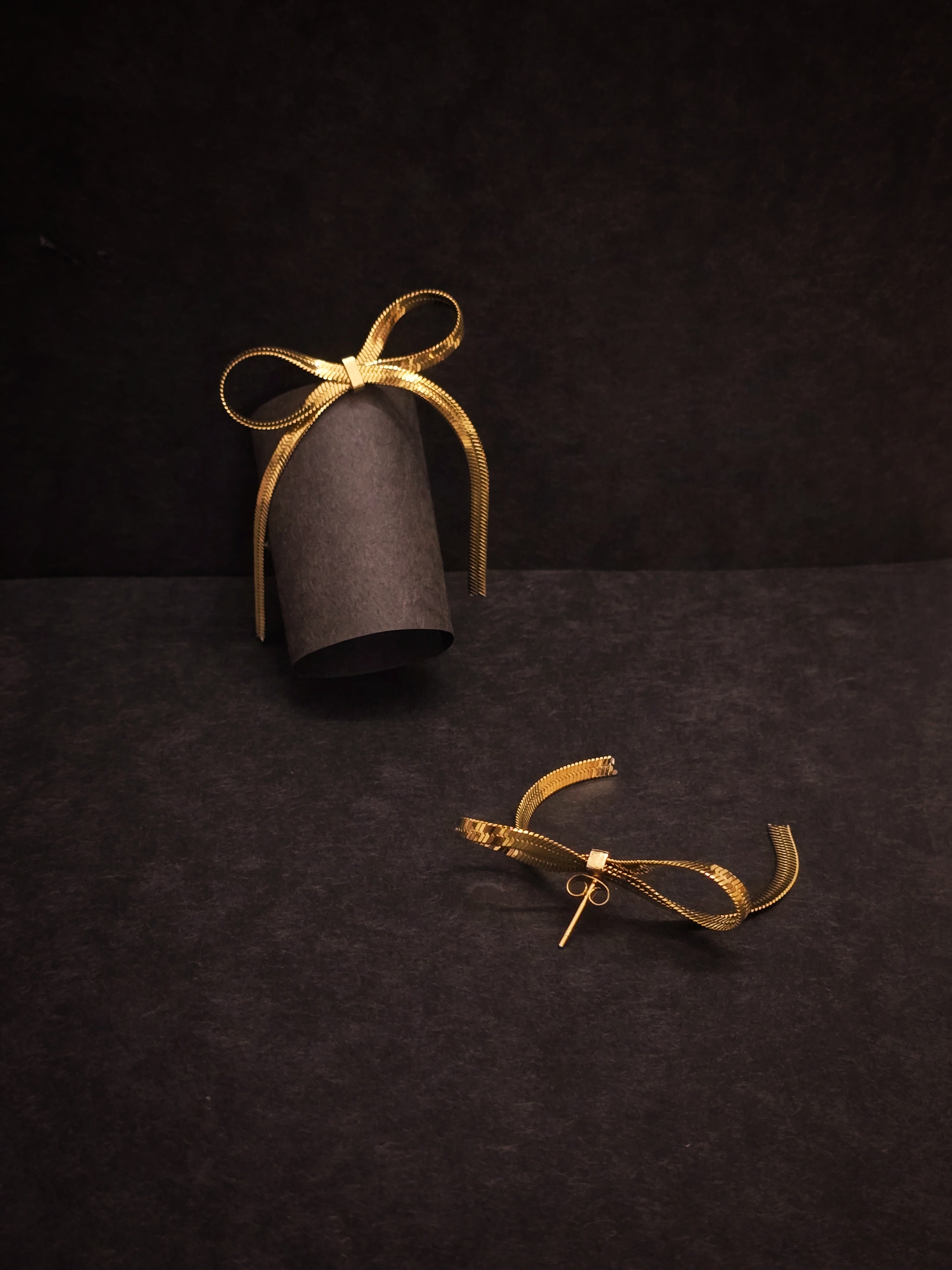 Adorniv Radiant Bow Gift Set – Necklace & Earrings Combo