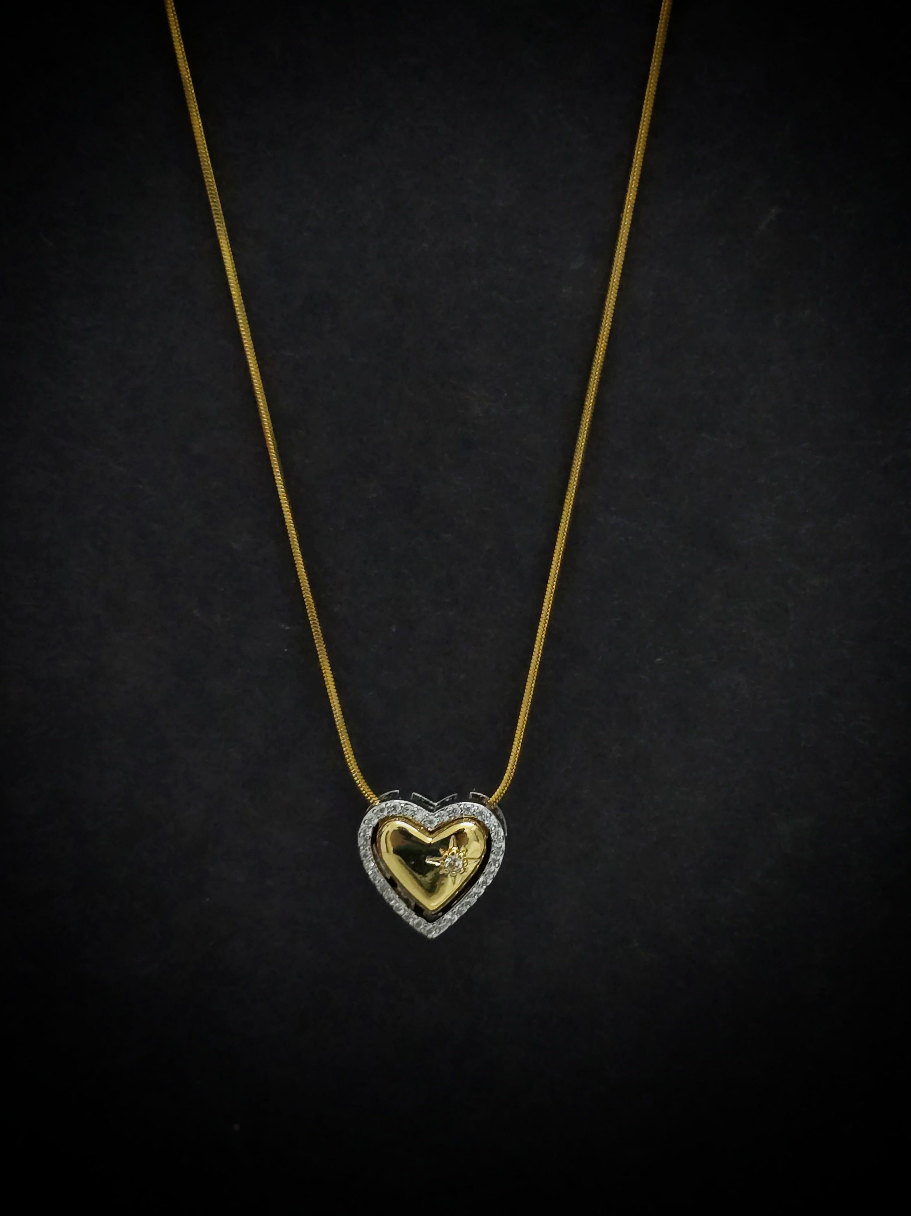 Adorniv 4-Way Gleaming Heart Convertible Necklace